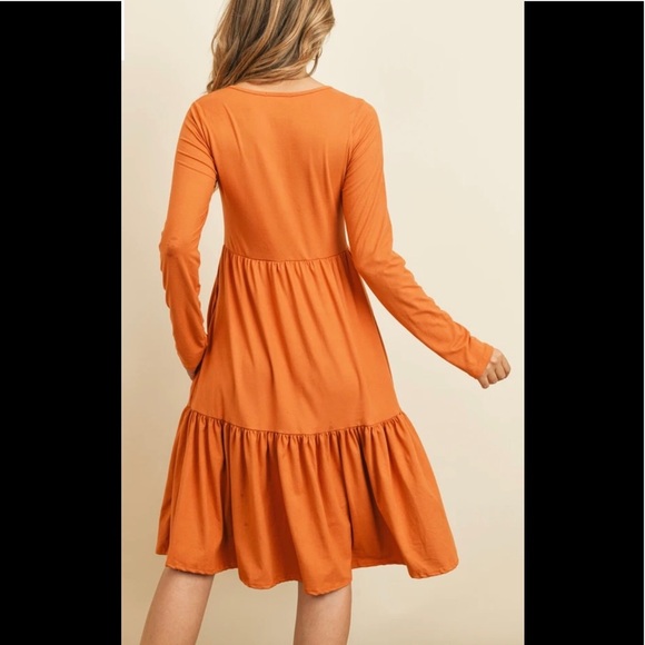 🆕 The Autumn Pumpkin Spice Long Sleeve Tiered Skirt Dress - Picture 4 of 6